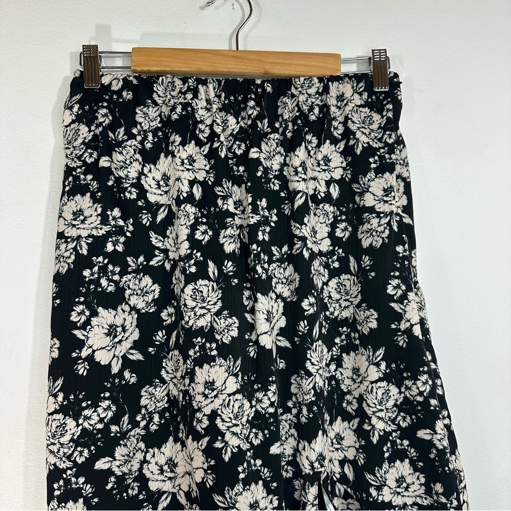 NWT Sachin + Babi Lori Black and Ivory Peony Skirt - Picture 5 of 14